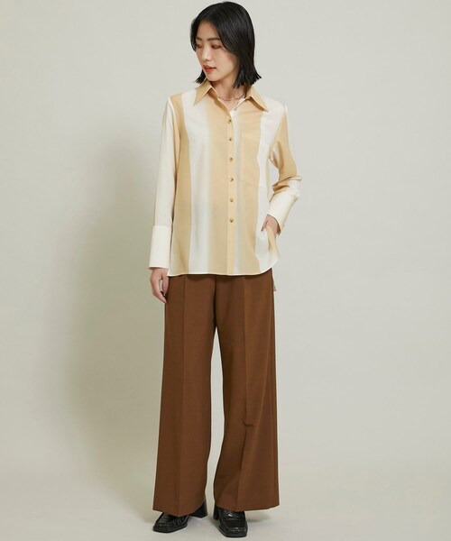AKIRANAKA（アキラナカ）の「マガリシャツ AP2126-BE（その他・レディース・BEIGE・1）」の2枚目の写真