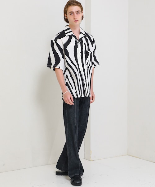 Name.（ネーム）の「STUDIOUS別注 ZBR FACE H/S SHT 2（その他・メンズ・BLACK・0/1/2/3）」の6枚目の写真