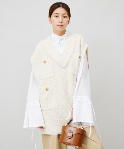 Curensology（カレンソロジー）の「レリーフジャガードニットベスト