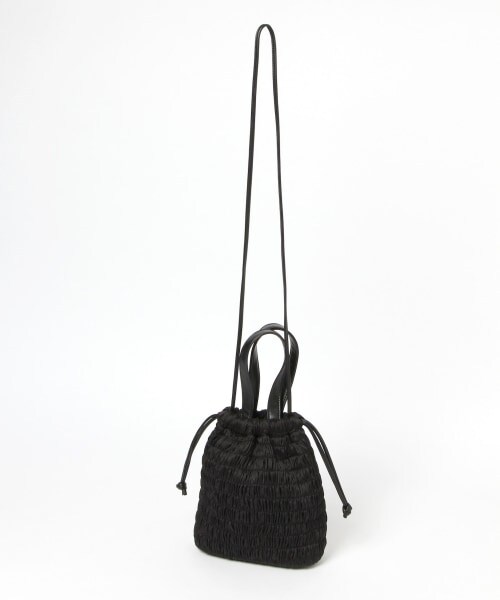 LOWRYS FARM(ローリーズファーム)の「シャーリングキンチャクバッグ(バッグ・ブラック/ダークブラウン/ブルー・FREE)」の6枚目の写真