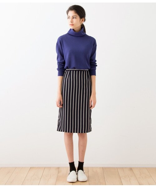 LE JUN（ルジュン）の「ビエラヤーンタートル（Ｔシャツ/カットソー・レディース・ブラック/グレー/オフホワイト/ブルー系/レッド・S/M）」の14枚目の写真