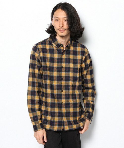 Johnbull Private labo（ジョンブルプライベートラボ）の「ボタンダウンチェックシャツ（シャツ/ブラウス・メンズ・ブルー/イエロー・SMALL/MEDIUM/LARGE）」の2枚目の写真