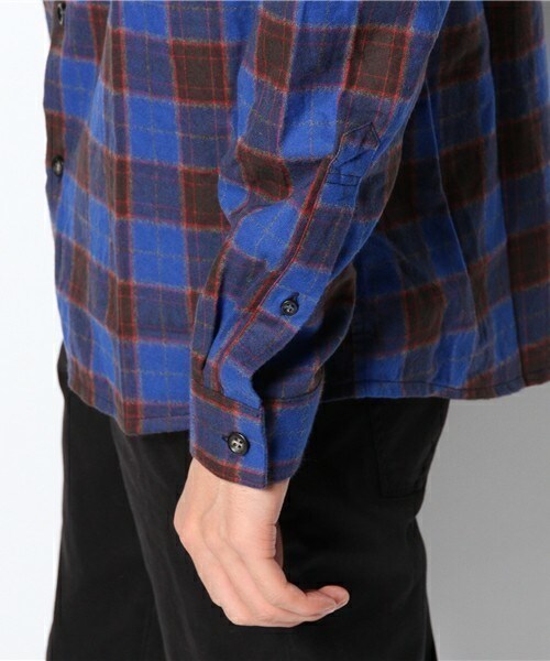 Johnbull Private labo（ジョンブルプライベートラボ）の「ボタンダウンチェックシャツ（シャツ/ブラウス・メンズ・ブルー/イエロー・SMALL/MEDIUM/LARGE）」の7枚目の写真