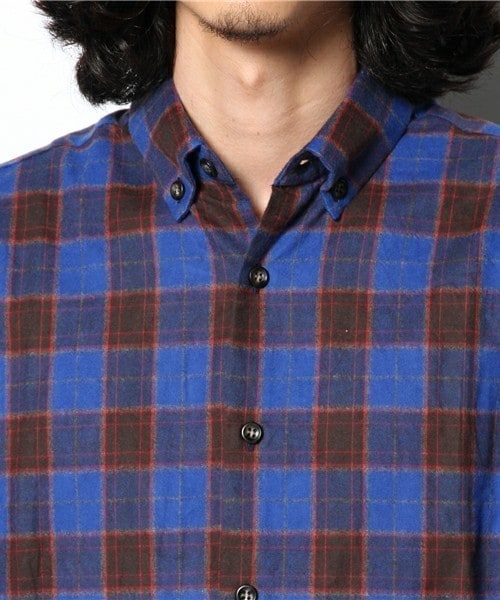 Johnbull Private labo（ジョンブルプライベートラボ）の「ボタンダウンチェックシャツ（シャツ/ブラウス・メンズ・ブルー/イエロー・SMALL/MEDIUM/LARGE）」の6枚目の写真