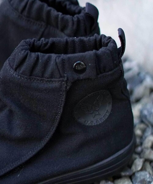 AVIREX（アヴィレックス）の「【スニーカー】AV3320 ヘリオス/HELIOS/アヴィレックス/AVIREX（シューズ・メンズ・BLACK/OLIVE・23, 24, 25, 26, 27, 28, 29）」の9枚目の写真