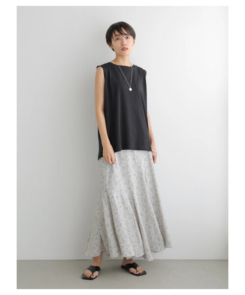 AMERICAN HOLIC（アメリカンホリック）の「切り替えフレアロングスカート（スカート・チャコールグレー/サックスブルー/ドット・M/L）」の11枚目の写真