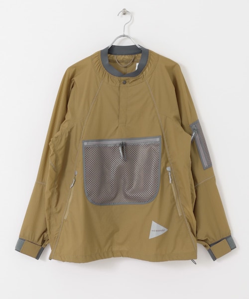 and wander（アンドワンダー）の「and wander breath rip pullover 
