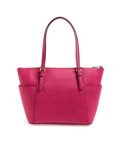 MICHAEL KORS（マイケルコース）の「MICHAEL Michael Kors 'Jet Set' Leather Tote（トートバッグ・レディース・Luggage/Black/Dark Dune/Navy）」の2枚目の写真