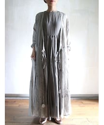 Tabrik（タブリク）の「カシュクールプリーツワンピース 柘榴染め