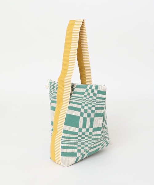 Johanna Gullichsen（ヨハンナグリクセン）の「JOHANNA GULLICHSEN Tetra bag（その他・レディース・GR・one）」の3枚目の写真
