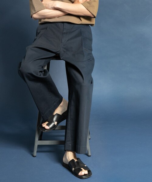 FORK&SPOON（フォークアンドスプーン）の「FORK&SPOON ワンタックチノパンツ（その他・メンズ・MUSHROOM/DARKNAVY/INDIGO/GREEN・4/5）」の4枚目の写真
