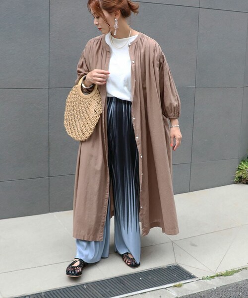 Sheson（シーズン）の「コットンガウンロングワンピース（ワンピース・レディース・ホワイト/ブラック/ブラウン/イエロー・F）」の3枚目の写真