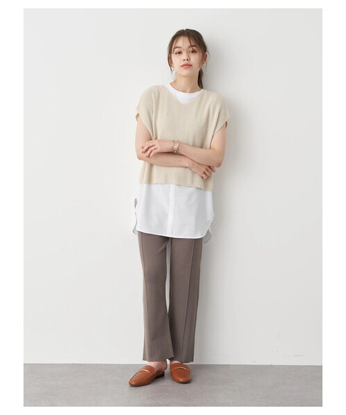 earth music&ecology（アースミュージックアンドエコロジー）の「バックスリットニットパンツ（パンツ・チャコールグレー/ベージュ/モカ・F）」の4枚目の写真