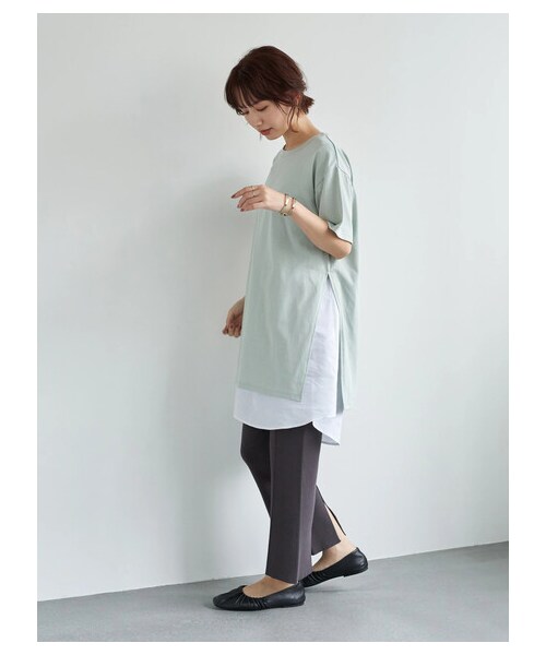 earth music&ecology（アースミュージックアンドエコロジー）の「バックスリットニットパンツ（パンツ・チャコールグレー/ベージュ/モカ・F）」の15枚目の写真