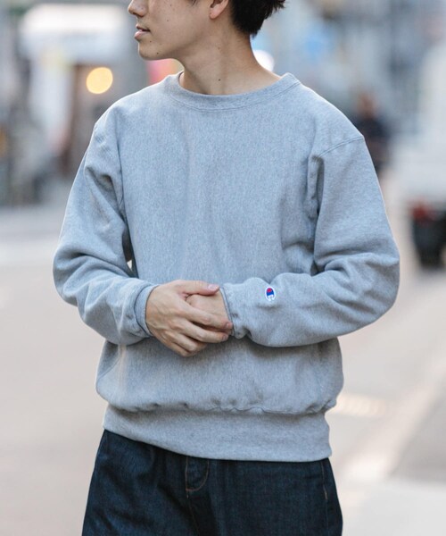 Champion（チャンピオン）の「CHAMPION リバースウィーブクルーネックスウェット（その他・メンズ・グレー/ブラック/モスグリーン・M/L/XL）」の4枚目の写真