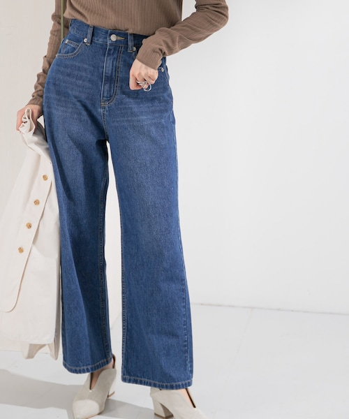 KBF(ケイビーエフ)の「ワイドストレートデニム(その他・レディース・INDIGO/BLUE・34/36/38)」の2枚目の写真