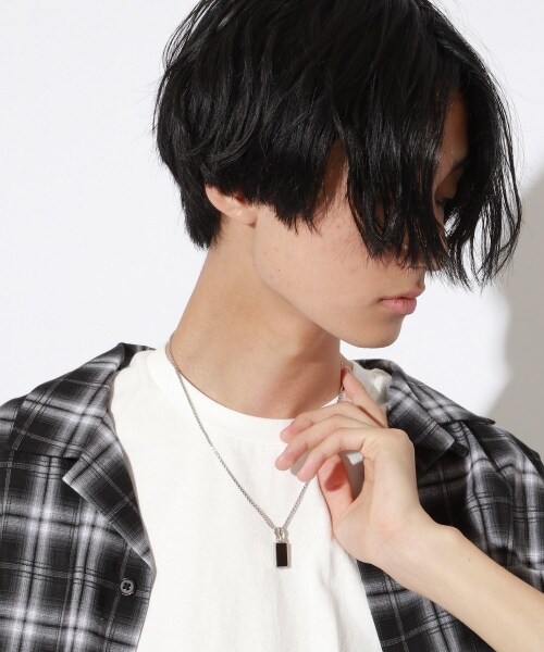 PAGEBOY（ページボーイ）の「【PAGEBOYLIM】プレートネックレス【WEB先行予約】（アクセサリー・レディース・ホワイト/ブラック・FREE）」の2枚目の写真