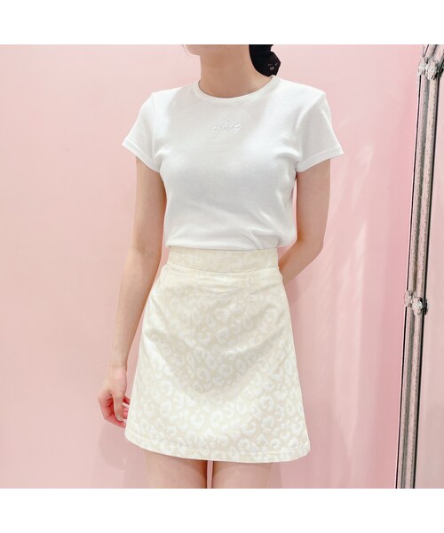 lilLilly（リルリリー）の「レオパードジャガードミニスカート（スカート・レディース・IVORY/S 7/4配送)/IVORY/M (7/4配送)/PINK/S (7/4配送)/PINK/M (7/4配送)/BROWN/S (7/4配送)/BROWN/M (7/4配送)）」の3枚目の写真