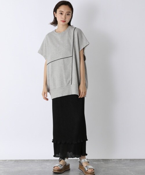 JEANASIS（ジーナシス）の「プリーツシャイニーティアードスカート（スカート・ホワイト系その他()/ブラック()/グレー()/イエロー()・FREE）」の6枚目の写真