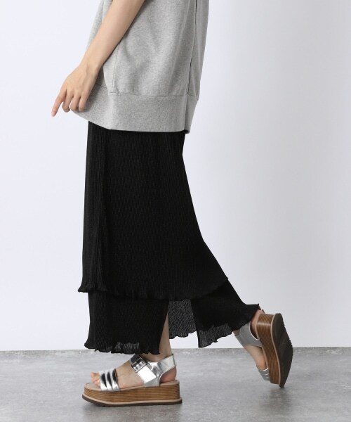 JEANASIS（ジーナシス）の「プリーツシャイニーティアードスカート（スカート・ホワイト系その他()/ブラック()/グレー()/イエロー()・FREE）」の7枚目の写真