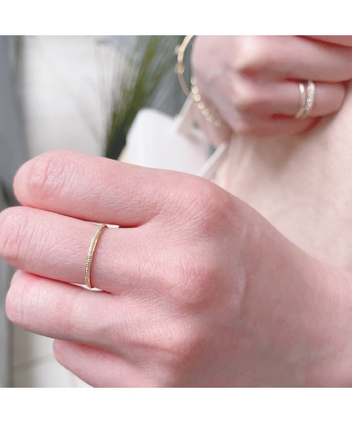 pinacoteca(ピナコテーカ)の「ピナコテーカ 168 ミルグレイン ミル打ち リング(リング・レディース・ゴールド・マイナス5号から13号)」の3枚目の写真