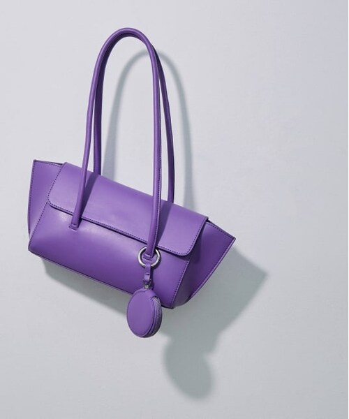 ADAM ET ROPE'（アダムエロペ）の「ナロースクエアバッグ（バッグ・レディース・パープル/オフホワイト/キミドリ・F）」の3枚目の写真