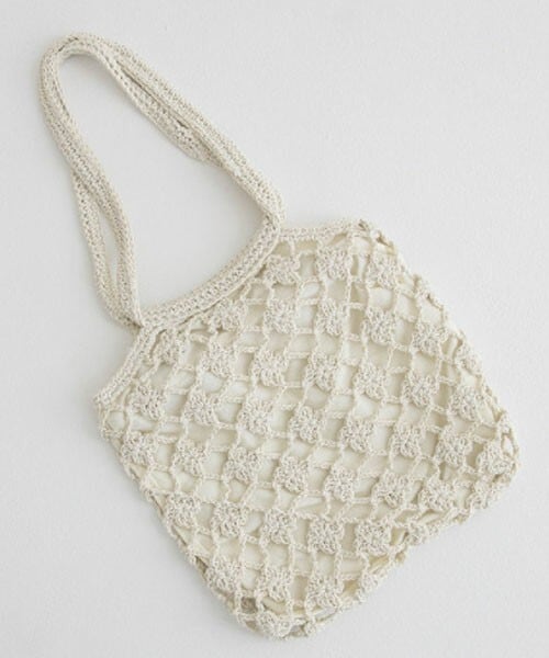 DHOLIC STYLE（ディーホリックスタイル）の「[justone] 編みショルダートートバッグ（トートバッグ・レディース・ブラウン/ホワイト・ONESIZE）」の2枚目の写真