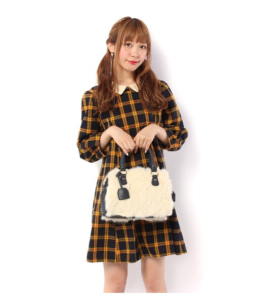 PAGEBOY（ページボーイ）の「フェイクファー切り替え2WAYバッグ（バッグ・レディース・アイボリー/ベージュ系/ピンクベージュ）」の4枚目の写真