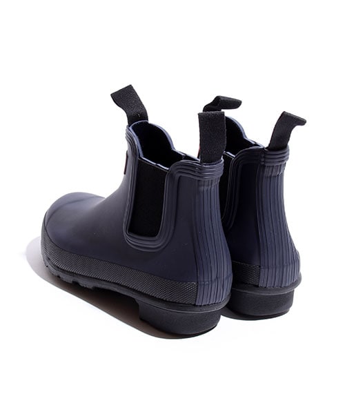 HUNTER（ハンター）の「Original Chelsea Wellington boots（シューズ・メンズ・グリーン/ネイビー・4/5）」の5枚目の写真