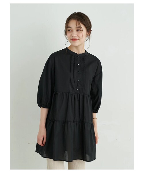 earth music&ecology（アースミュージックアンドエコロジー）の「ティアードピンタックチュニック（ワンピース/ドレス・オフホワイト/ブラック/ライトベージュ・F）」の3枚目の写真