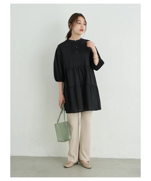 earth music&ecology（アースミュージックアンドエコロジー）の「ティアードピンタックチュニック（ワンピース/ドレス・オフホワイト/ブラック/ライトベージュ・F）」の11枚目の写真