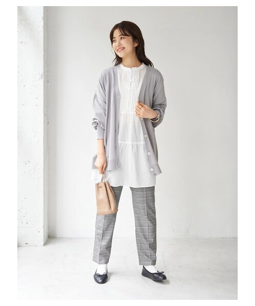 earth music&ecology（アースミュージックアンドエコロジー）の「ティアードピンタックチュニック（ワンピース/ドレス・オフホワイト/ブラック/ライトベージュ・F）」の16枚目の写真