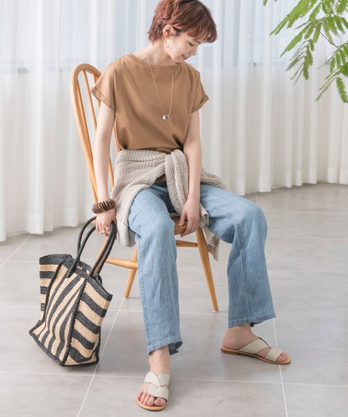 URBAN RESEARCH（アーバンリサーチ）の「ペルビアンコットンT