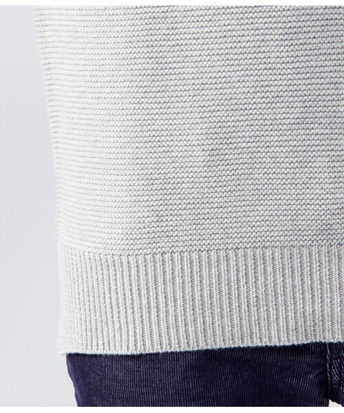 JUNRED（ジュンレッド）の「袖裏毛切替クルーネックニット（トップス・メンズ・グレー/ホワイト/ネイビー・1/2）」の10枚目の写真
