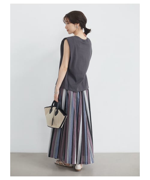 Green　Parks（グリーンパークス）の「・ELENCARE DUE マルチストライプスカート（スカート・チャコールグレー/ネイビー/パープル・F）」の3枚目の写真