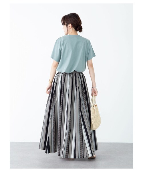 Green　Parks（グリーンパークス）の「・ELENCARE DUE マルチストライプスカート（スカート・チャコールグレー/ネイビー/パープル・F）」の12枚目の写真