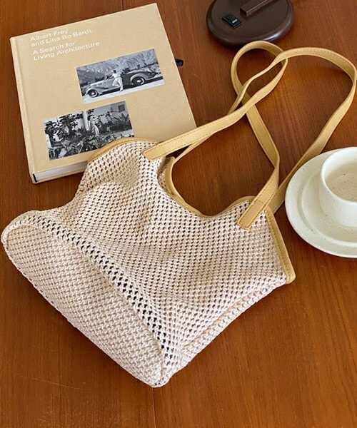 DHOLIC（ディーホリック）の「配色トートネットバッグ・全4色（トートバッグ・レディース・ブラック/イエロー/グリーン/ブラウン・ONESIZE）」の4枚目の写真