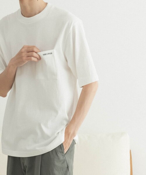 FORK&SPOON(フォークアンドスプーン)の「FORK&SPOON オーガニックコットン刺繍ロゴTシャツ(その他・メンズ・OFF/CHARCOAL・4/5)」の4枚目の写真