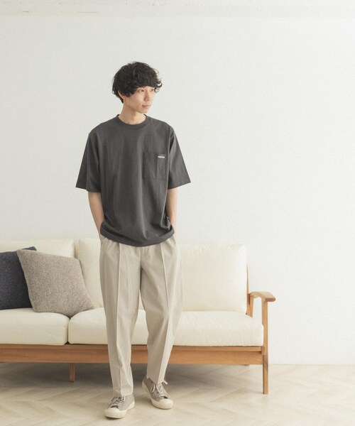 FORK&SPOON(フォークアンドスプーン)の「FORK&SPOON オーガニックコットン刺繍ロゴTシャツ(その他・メンズ・OFF/CHARCOAL・4/5)」の13枚目の写真