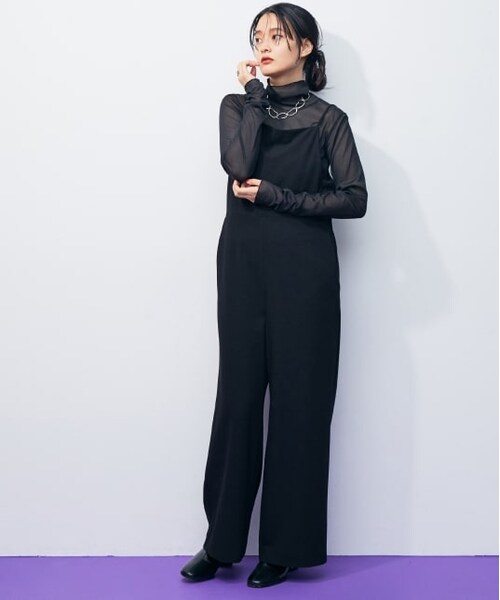 ADAM ET ROPE'(アダムエロペ)の「【セットアップ対応】バックオープンキャミロンパース(オールインワン・サロペット・レディース・ブラック/ブラウン系・38/36)」の1枚目の写真