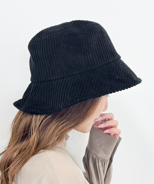 Heather（ヘザー）の「アソートバケットハット（帽子・ホワイトレザー/ホワイトコーデュロイ/ブラックレザー/ブラックコーデュロイ・ONESIZE）」の4枚目の写真