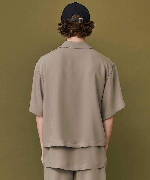 CULLNI(クルニ)の「FRONT LAYERED SHORT SLEEVE SH(その他・メンズ・その他/BLACK/GREY BEIGE/BLUE・1/2)」の6枚目の写真