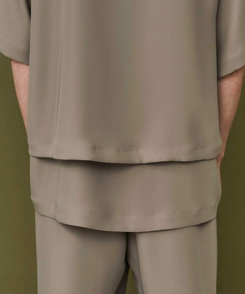 CULLNI(クルニ)の「FRONT LAYERED SHORT SLEEVE SH(その他・メンズ・その他/BLACK/GREY BEIGE/BLUE・1/2)」の9枚目の写真