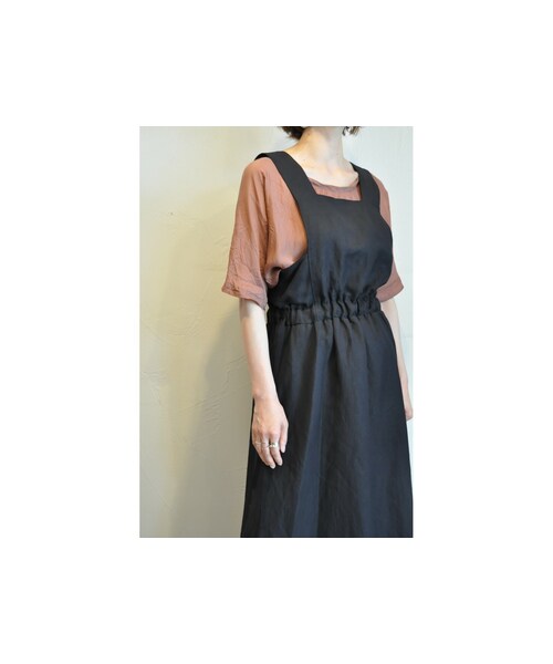 --（--）の「エプロンワンピース（ワンピース・レディース・イエロー/ブラック・one）」の2枚目の写真