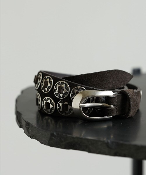 【美品】Puntovita　細めコンチョベルト　スエード　コンチョ10連　タグ付 Puntovita】スエードコンチョ細ベルト