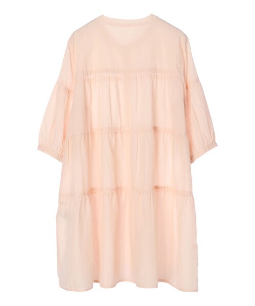 earth music&ecology（アースミュージックアンドエコロジー）の「ティアードチュニック（ワンピース/ドレス・オフホワイト/ブラック/サックスブルー/ピンクベージュ/エクリュ・F）」の2枚目の写真