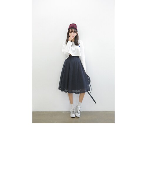 STYLENANDA(スタイルナンダ)の「エナメルレザープラットフォームシューズ(シューズ・レディース・シルバー/ブラック・230/235/240/245/250/225)」の20枚目の写真