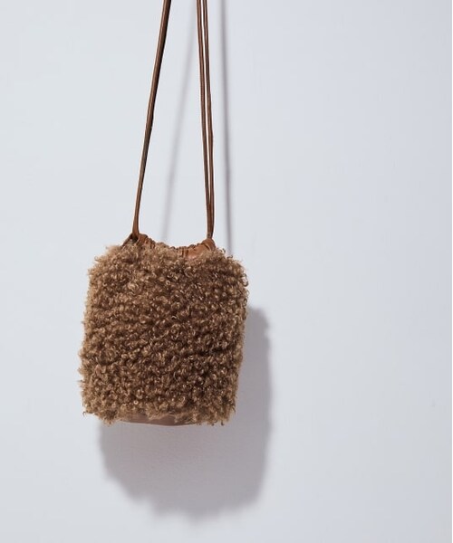 ADAM ET ROPE'（アダムエロペ）の「リバーシブル巾着バッグ（バッグ・レディース・ブラウン/キナリ・F）」の2枚目の写真