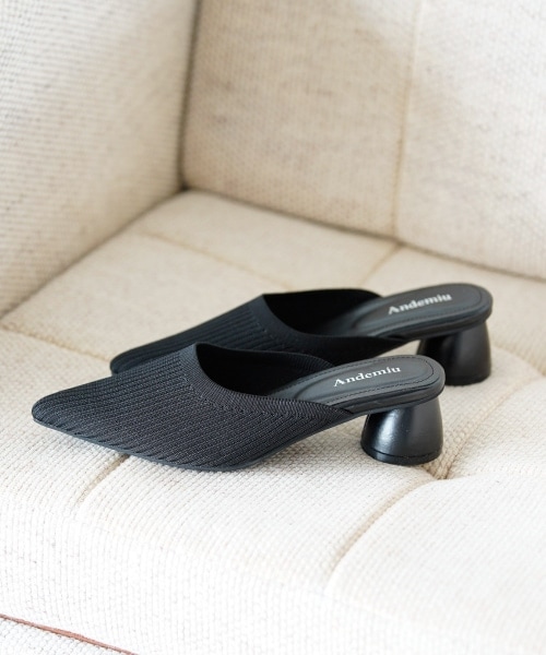 Andemiu(アンデミュウ)の「ニットミュール(シューズ・レディース・ブラック19/ブラウン50/アイボリー52・S(22.5cm)/M(23.5cm)/L(24.5cm))」の1枚目の写真