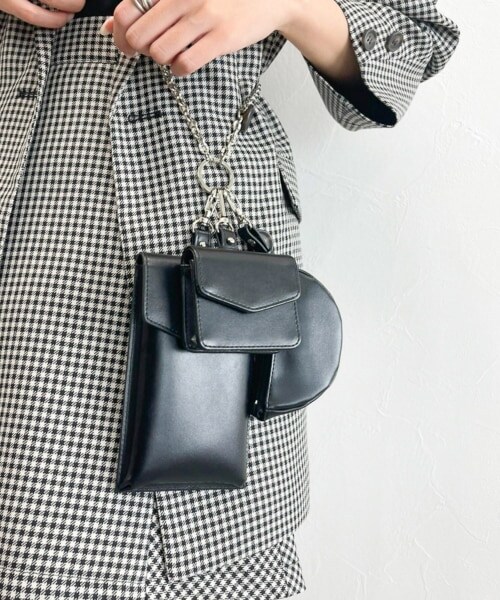 Heather（ヘザー）の「マルチチェーンショルダー（バッグ・アイボリー/ブラック・ONESIZE）」の2枚目の写真